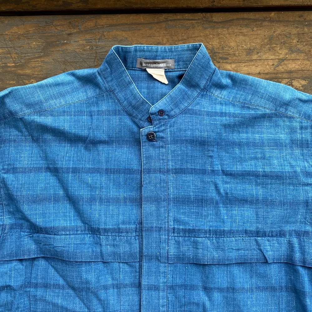 Issey Miyake Blue button up shirt mandrin collar